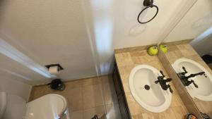 Condo 19-3 Family Vacation Condo on the Sea of Cortez, pools, tennis and golf