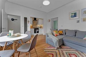 Stylish 2-Bed Villa Garden Central Edinburgh