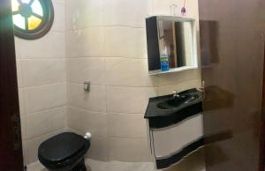 Casa para 20 pessoas, churrasq, wifi, perto praia, piscina