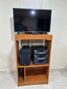 Departamento céntrico agua caliente y parqueadero