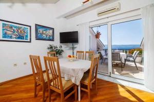 Apartment near Beach in Novi Vinodolski 54913