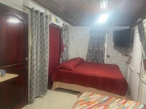 Miss Titis Native Lodge 2