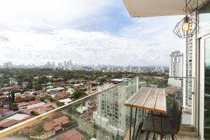 The Avant Condo by AcoModo Coco del Mar