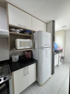 Apartamento na Praia do Morro com 2 vagas de garagem