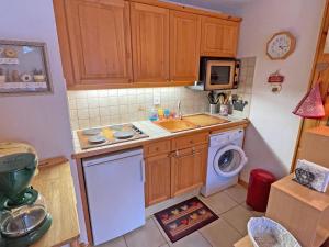 Appartement T2 central avec balcon et casier à skis - FR-1-629-154