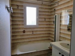 Charmante Maison Familiale près de la Plage - Animaux Bienvenus - FR-1-194-453