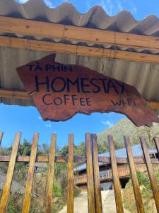 Ta Phin Homestay