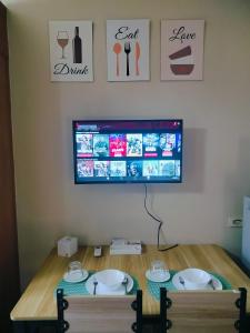 Shell Residences Moa Staycation