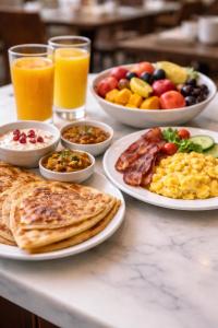 Hotel Ivory Leaf Stays Golf Course Road