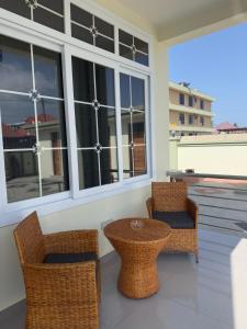 Kisota Homestay Three bedroom Poolside Upper floor
