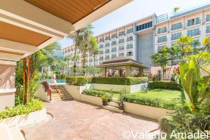 Patong Center - Pool Gym Near Bangla Rd