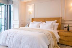 Rabi Residence - Two French units sleeps 4