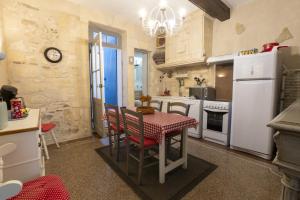 Maison ARUM - Arles, centre historique