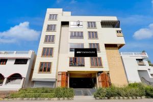 Collection O Vellore Near CMC Hospital Formerly Geetha Residency