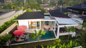 Villa Maloya by BaliSuperHost