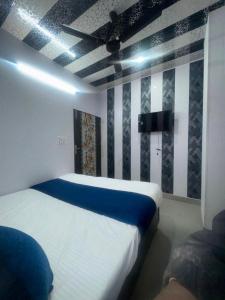 Hotel O Bhavya Residency