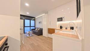 Style and Comfort in Latina, Home for 4