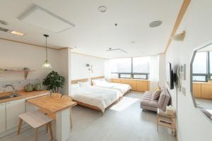 리하홈 RIHA Home