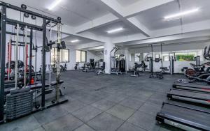 Chic 1Br in Lavington with balcony,pool,gym & games