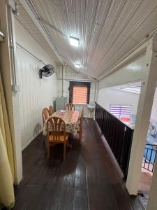 Terengganu Traditional Wooden House Homestay