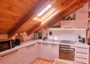 la dolce vita Penthouse - Charm in Heart of Stresa