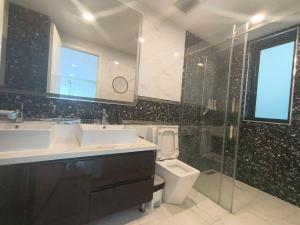 TYb-06 芭提雅北歐風格六臥室別墅