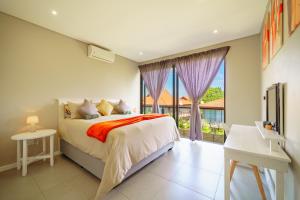 Modern, Exclusive 3-Bed Home Zimbali Wedge Ballito