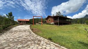 Cabanas Vista da Pedra 01