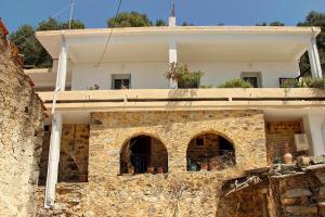 Rogdia Mountain View Apartment