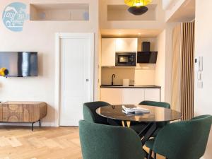 Imbriani Tirabora Short Rent