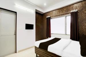 Super Hotel O Jagatpura Near JTM Mall Formerly Royan Inn