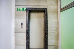 Super OYO Hotel O Prayagraj Central Railway Junction Formerly Shantila Inn