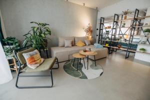 Studio49apartments Quiet in Niš Free Private Parking Fast WiFi