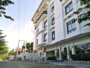 Ipil Suites Puerto Princesa