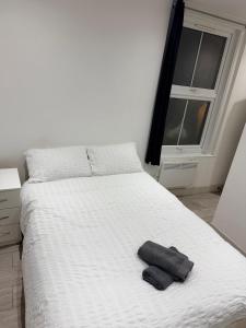 Modern Studios Elephant and Castle