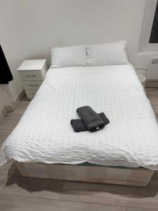 Modern Studios Elephant and Castle