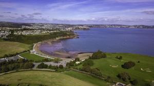 3 Bed in Broadsands Paignton oc-pinkbb