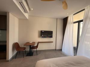 Green Aqua Apartment