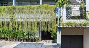 OYO Life 91205 Rindang Guesthouse Syariah