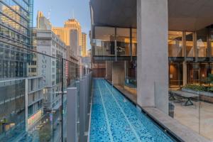 Sydney Observatory Home Luxe 2BR with City views and pool