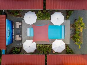 Villa Tucan, Uvita 1BR 1BA, poolside, near beach