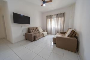 Apartamento com Ar Condicionado a 100 m da Praia