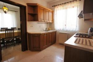 Prostrani apartman 3 spavaće sobe blizu mora i plaža