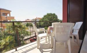 Prostrani apartman 3 spavaće sobe blizu mora i plaža