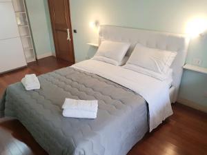 Appartamento Luminoso Roma EUR WiFi Veloce Metro Vicina