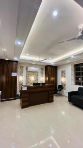 Mercury Hotel & Banquet