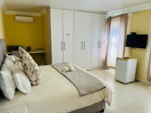 Umsobomvu Guest House