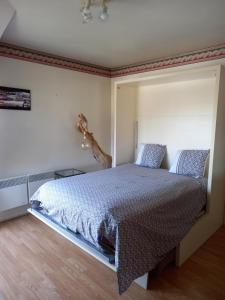 Studio à 300 m des plages