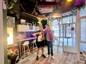 HOSTEL Pepper-Gold - PORT AREA -FREE TOWELS - FREE LOCKERS AND FREE PADLOCK - STEP-FREE ACCESS-