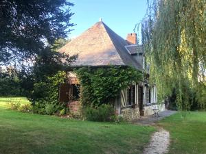 Charmante Longère Piscine chauffée 8x4 Terrasse, Mer & Campagne Normandie